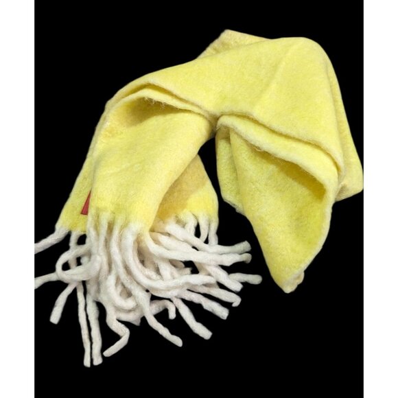 Erfurt Luxury Yellow Fringed Scarf 76x12" Soft Cozy Wool Blend NWT Denmark - Picture 2 of 8